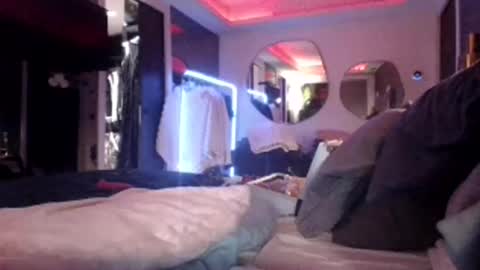 cassandra06400 online show from November 17, 2:28 am