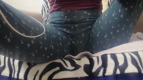 Snapshot of cassandra_joy chatting on November 27, 5:09 am Cassandra joy online show from November 27, 5:09 am