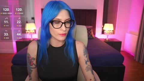 Cassandra online show from May 18, 9:20 pm