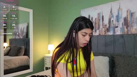cassie_bloom online show from March 20, 3:33 am