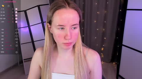 Snapshot of cassie_kelman chatting on February 7, 9:04 pm Cassie online show from February 7, 9:04 pm