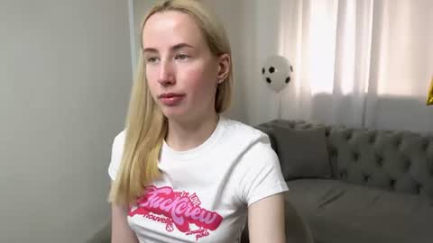 Cassie online show from July 7, 9:19 pm