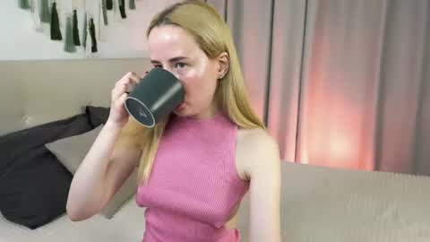 Cassie online show from July 26, 9:21 pm