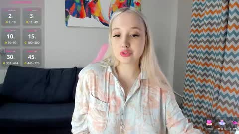 Cassie Rosss online show from September 14, 9:52 am
