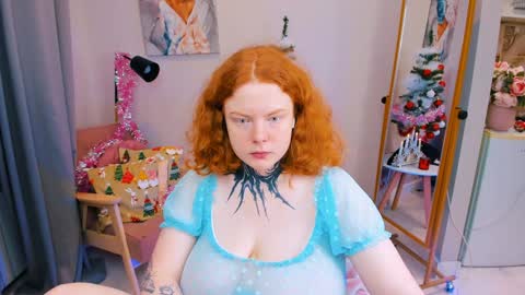 Cassie online show from December 27, 1:50 pm