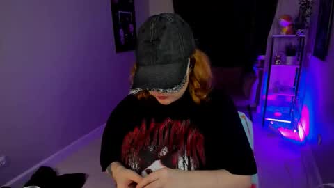 Cassie online show from October 5, 8:29 pm