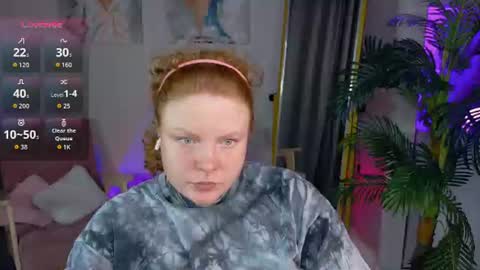 Snapshot of cassie_xkiss chatting on June 30, 8:21 pm Cassie online show from June 30, 8:21 pm