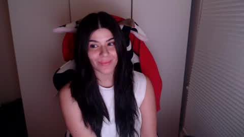 cassiealvarez online show from July 15, 1:44 am