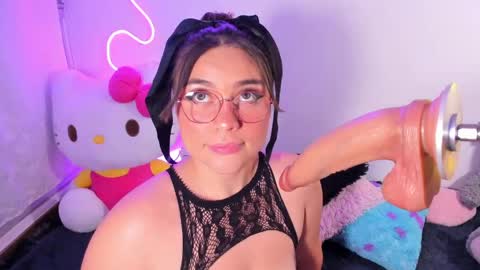 Bela igzaii9r online show from May 15, 11:12 pm