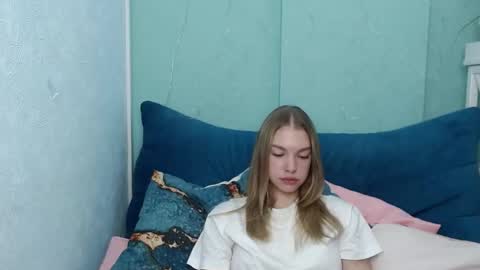 Tina online show from September 12, 5:18 am
