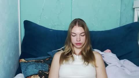Tina online show from September 13, 5:18 am