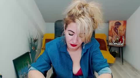 CassieJonas online show from January 20, 6:53 am