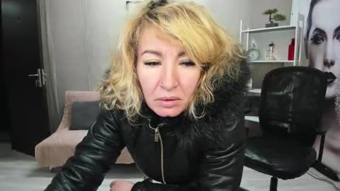 CassieJonas online show from March 9, 3:43 am