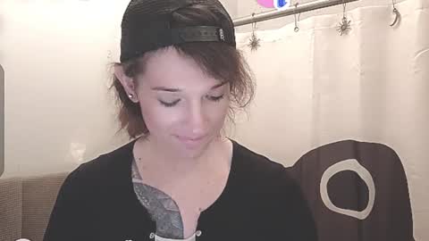 Snapshot of cassiemichelle chatting on February 19, 1:29 pm Cassiemichelle online show from February 19, 1:29 pm