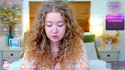 Curly online show from December 4, 9:40 am