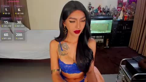 CassieValbalera online show from July 24, 8:45 am