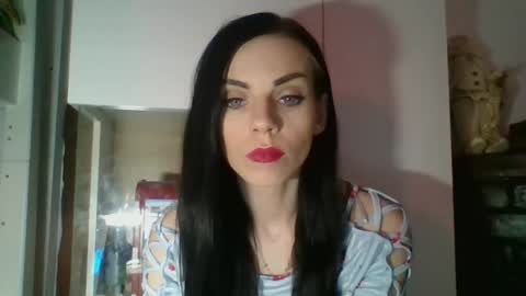 Snapshot of cassiexqueen chatting on December 14, 7:58 am Cassie online show from December 14, 7:58 am