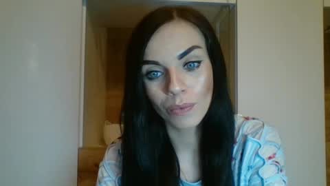 Cassie online show from January 8, 7:27 pm