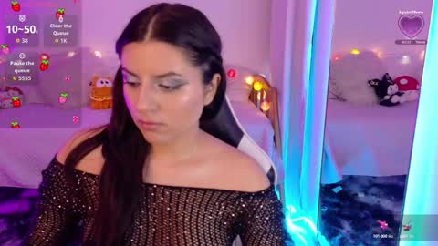 Snapshot of cassiopea__ chatting on September 19, 2:35 am Paula online show from September 19, 2:35 am