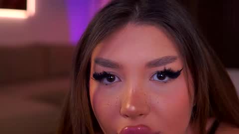 Snapshot of cassyelips chatting on October 14, 8:31 pm Cassye online show from October 14, 8:31 pm