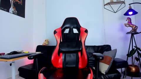 Snapshot of casticatheking chatting on February 8, 5:29 pm Matheo Brown online show from February 8, 5:29 pm