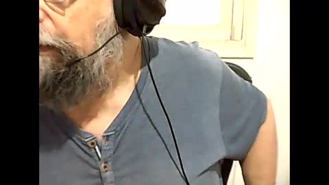 Snapshot of casual53 chatting on January 8, 7:24 am casual53 online show from January 8, 7:24 am