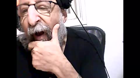 Snapshot of casual53 chatting on January 13, 4:39 am casual53 online show from January 13, 4:39 am