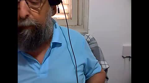 Snapshot of casual53 chatting on January 22, 7:46 am casual53 online show from January 22, 7:46 am