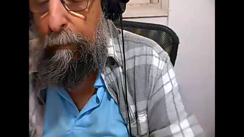 Snapshot of casual53 chatting on January 24, 6:35 am casual53 online show from January 24, 6:35 am