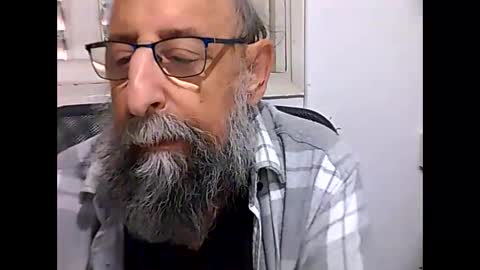 Snapshot of casual53 chatting on February 17, 5:04 am casual53 online show from February 17, 5:04 am