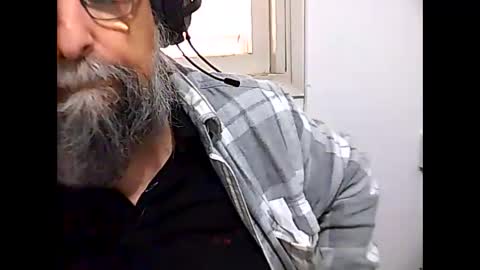 Snapshot of casual53 chatting on February 17, 8:09 am casual53 online show from February 17, 8:09 am