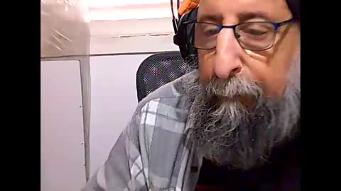 Snapshot of casual53 chatting on February 28, 7:05 am casual53 online show from February 28, 7:05 am
