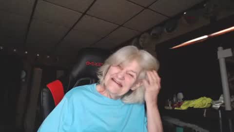 cat online show from January 16, 4:39 pm