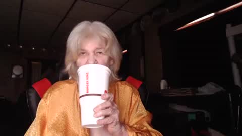 cat online show from March 3, 6:55 pm