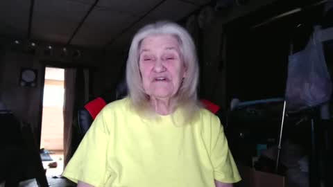 cat online show from October 22, 6:18 pm