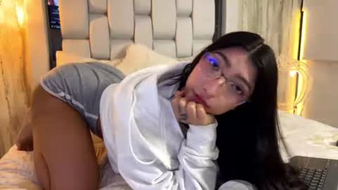 Snapshot of cat_didy chatting on June 27, 2:16 am Didy online show from June 27, 2:16 am