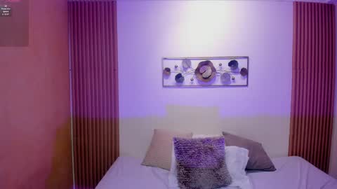 Lorena Saenz online show from May 6, 6:46 pm