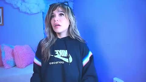 Snapshot of cat_nasty chatting on November 5, 9:59 pm cat_nasty online show from November 5, 9:59 pm