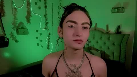 Snapshot of cata__mw chatting on February 28, 9:27 pm cata__mw online show from February 28, 9:27 pm