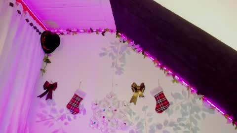 Snapshot of cata_greenn chatting on December 14, 11:12 pm Cata green model independient online show from December 14, 11:12 pm