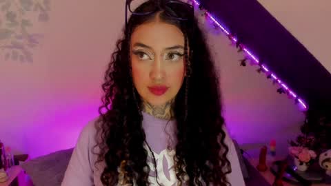 Snapshot of cata_greenn chatting on January 21, 12:57 am Cata green model independient online show from January 21, 12:57 am