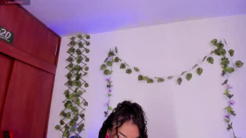 Snapshot of cata_greenn chatting on September 10, 8:20 pm Cata green model independient online show from September 10, 8:20 pm