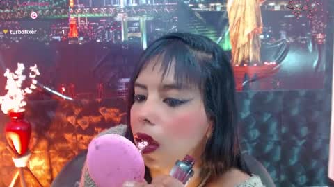 Snapshot of catalella_ar chatting on April 10, 5:01 am Queen Catalella online show from April 10, 5:01 am