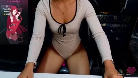 catalella_little_b online show from June 19, 9:29 pm
