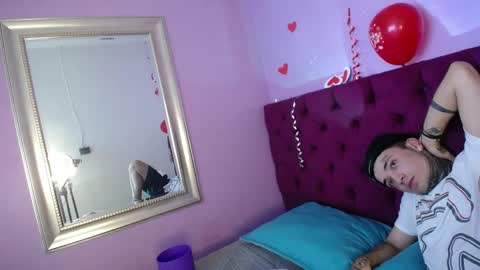 CatalellaAndPaul online show from February 23, 7:00 am