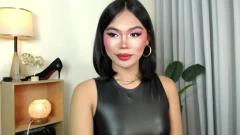 CatalenaX online show from November 11, 3:34 pm