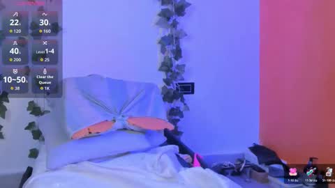 cataleya19__ online show from February 5, 9:14 am