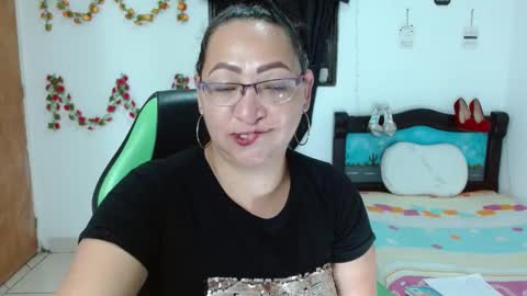 Snapshot of cataleya_ardiente1 chatting on January 14, 11:16 pm isabel online show from January 14, 11:16 pm