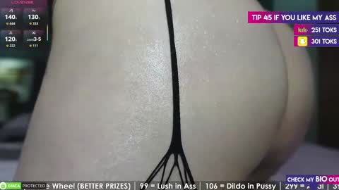 Snapshot of cataleya_butt chatting on May 4, 1:45 am Catalina online show from May 4, 1:45 am