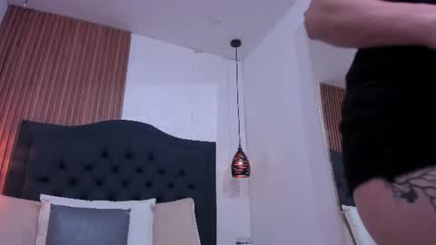 Snapshot of cataleya_marin_ chatting on June 12, 4:22 am cataleya_marin_ online show from June 12, 4:22 am